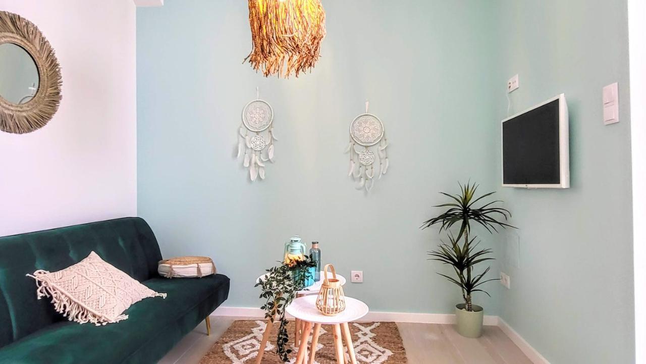 The Shore At Seaside Paradise - Cozy Patio On The Promenade Espinho  Εξωτερικό φωτογραφία
